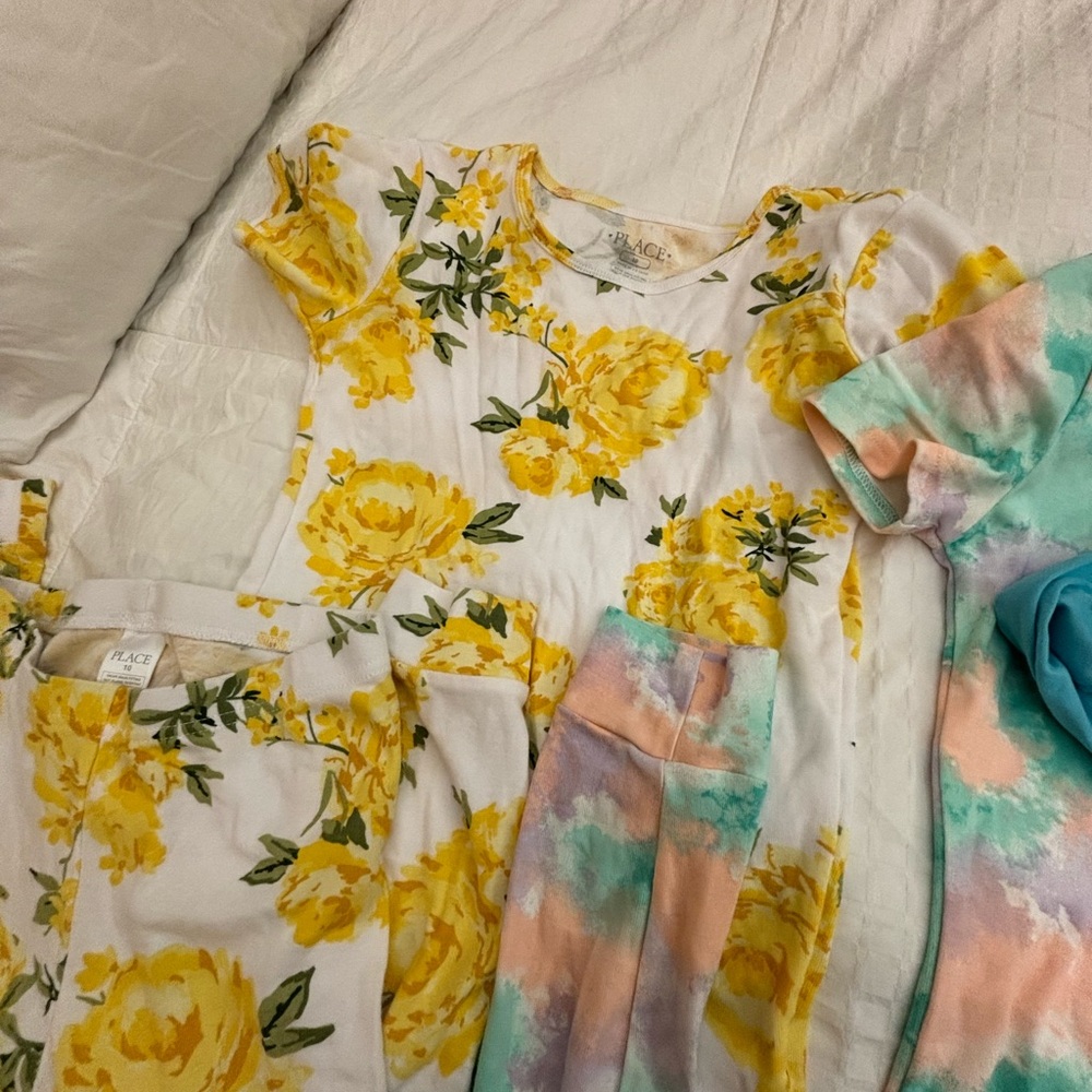 Lot of Girls Clothes Pajama Set Short Sleeves Bundle Kid Size 10 Large - Picture 6 of 10